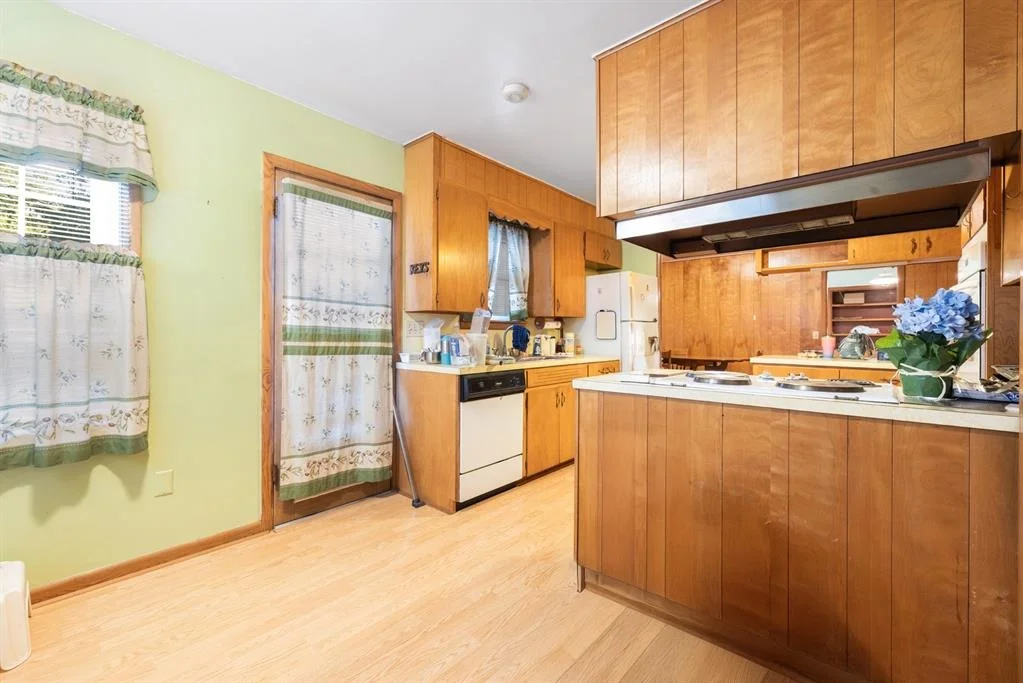 Photo of 200 Campbell Street