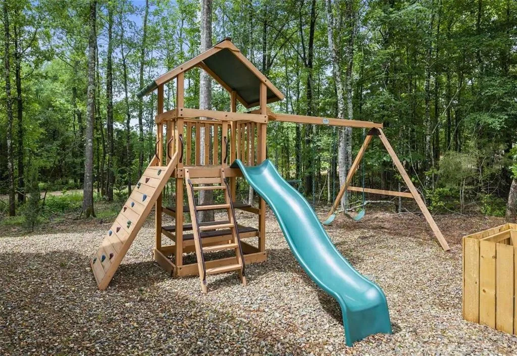 Photo of 973 Burton Road