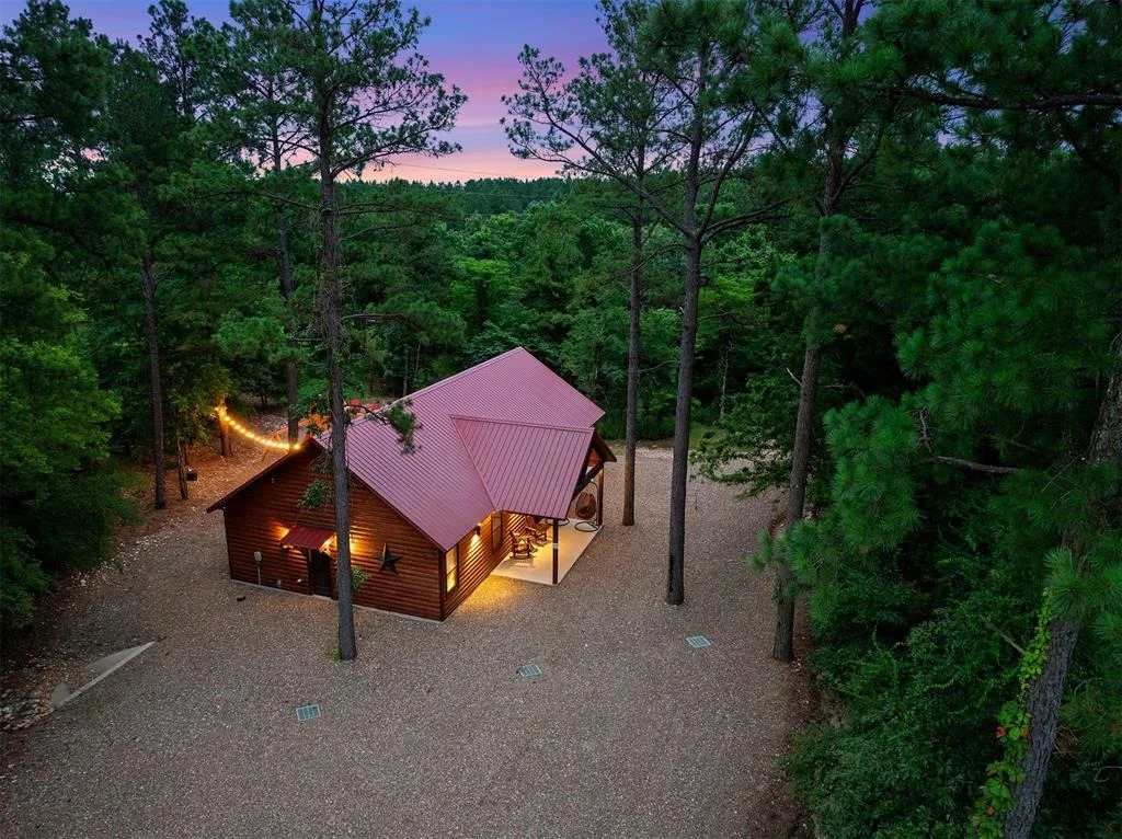 Photo of 252 Apple Ridge Lane
