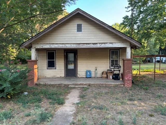 Photo of 205 Carter Drive