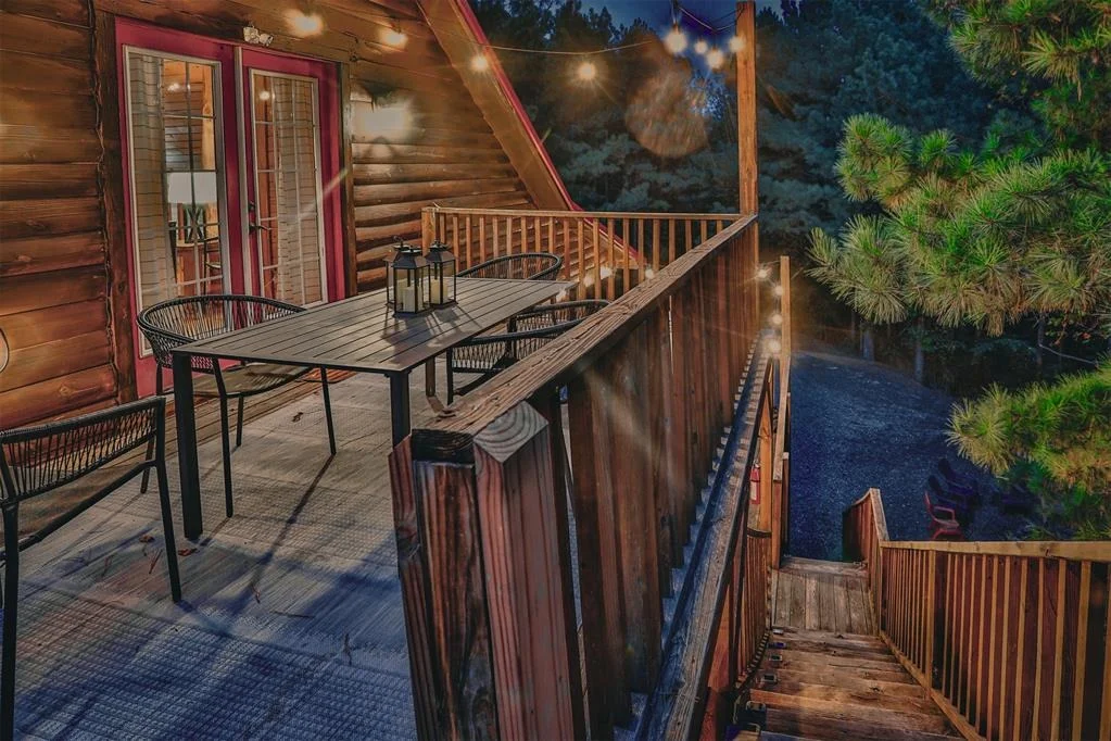 Photo of 411 Deer Creek Trail