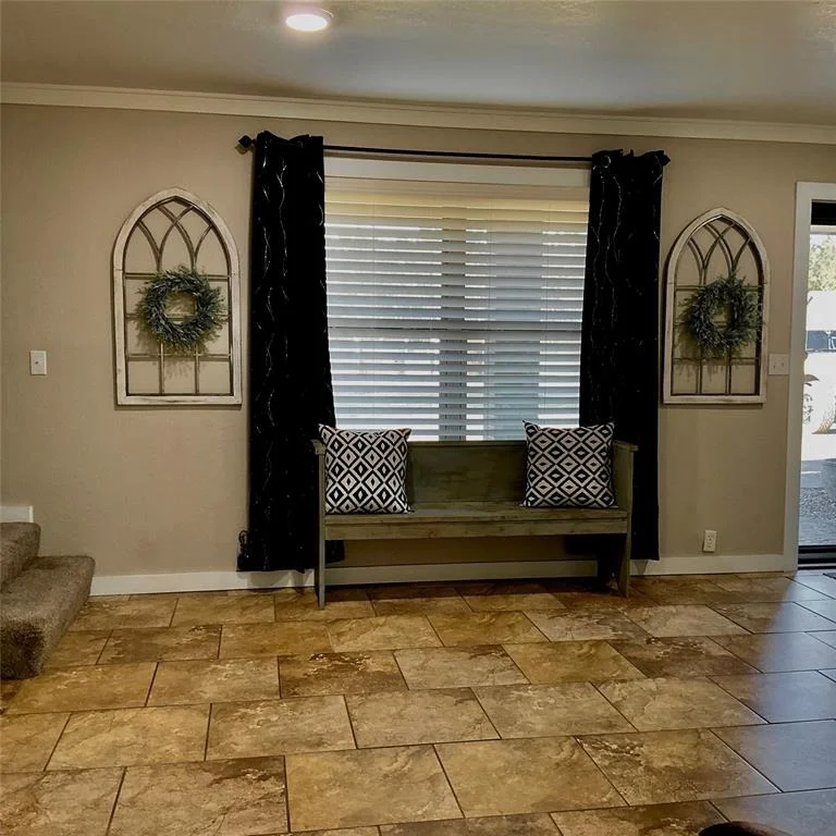 Photo of 868 N Living Land Road