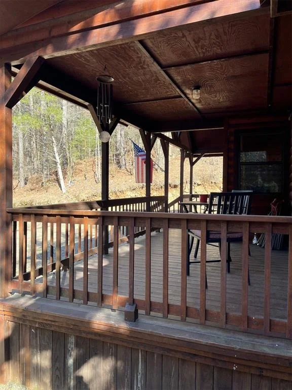 Photo of 163 Mountain Loop