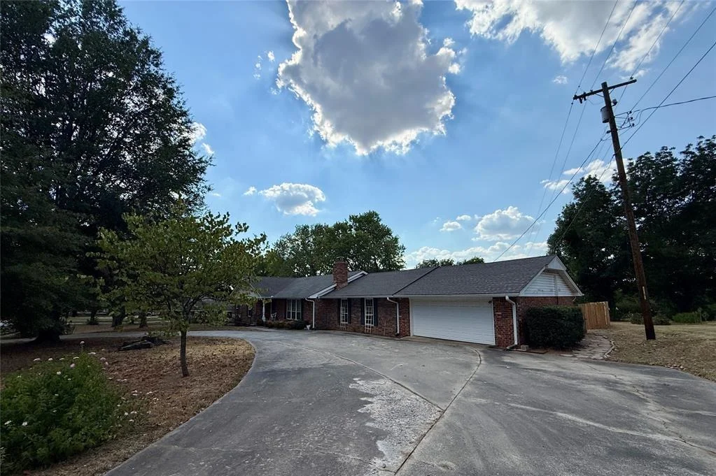 Photo of 2401 Grisso Drive