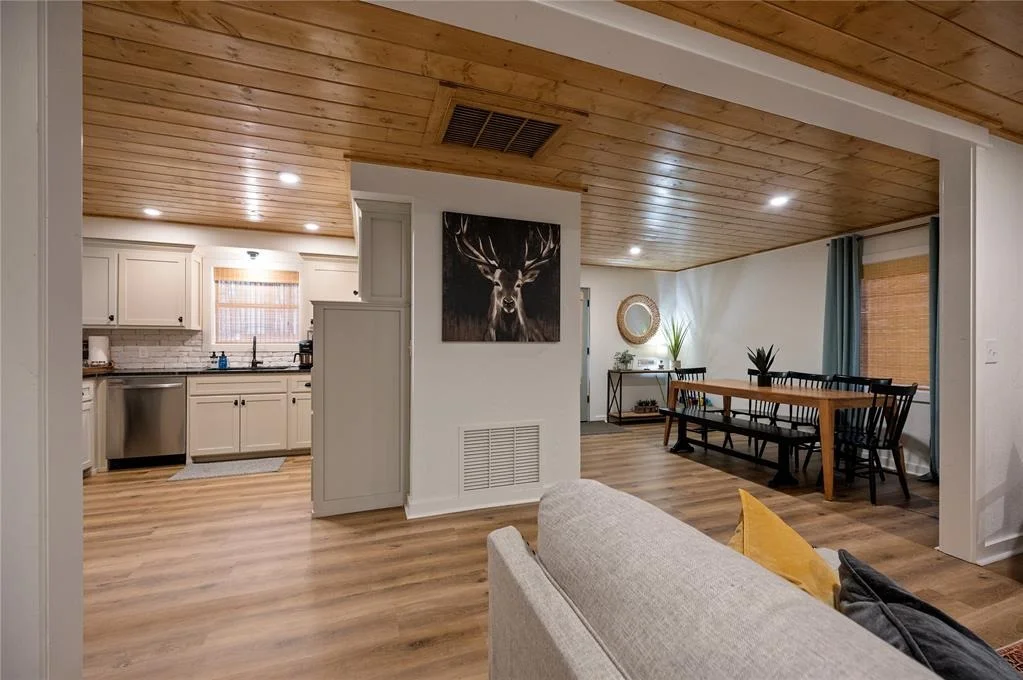 Photo of 655 Chinook Road