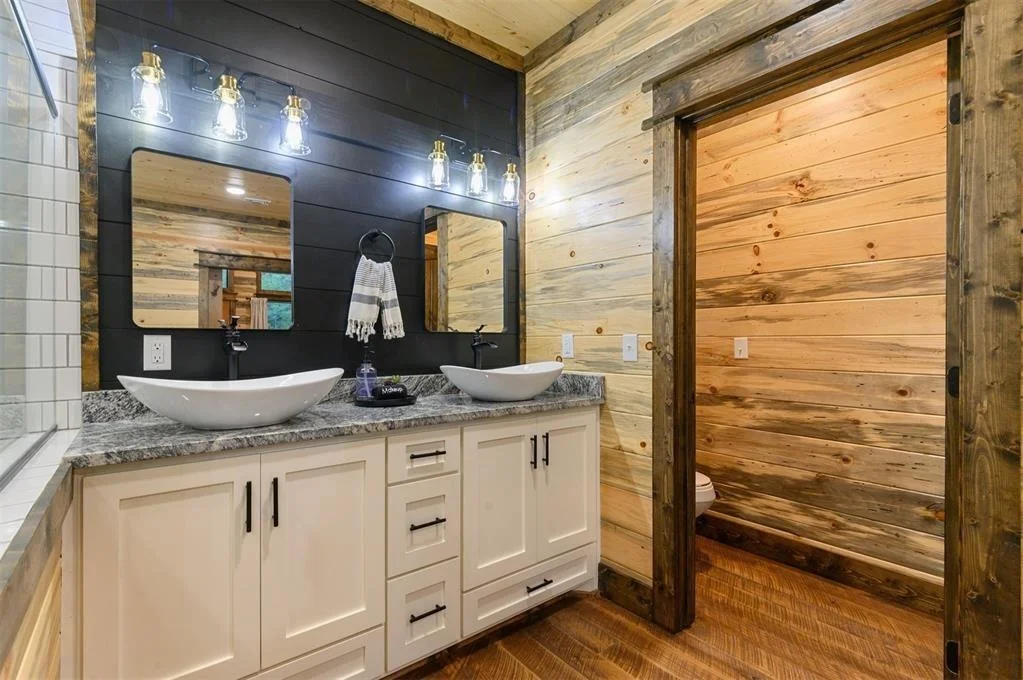 Photo of 453 Bear Pine Trail