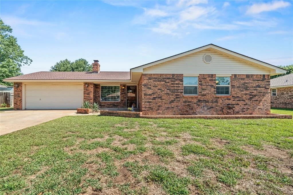 Photo of 537 Sunset Drive