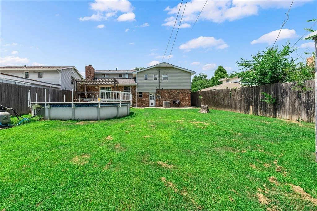 Photo of 2232 Laneway Drive