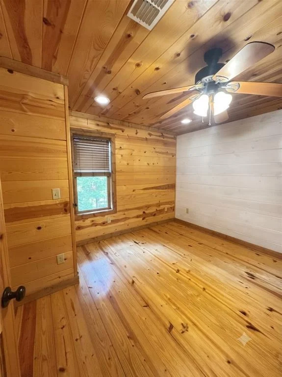 Photo of 256 Green Briar Trail
