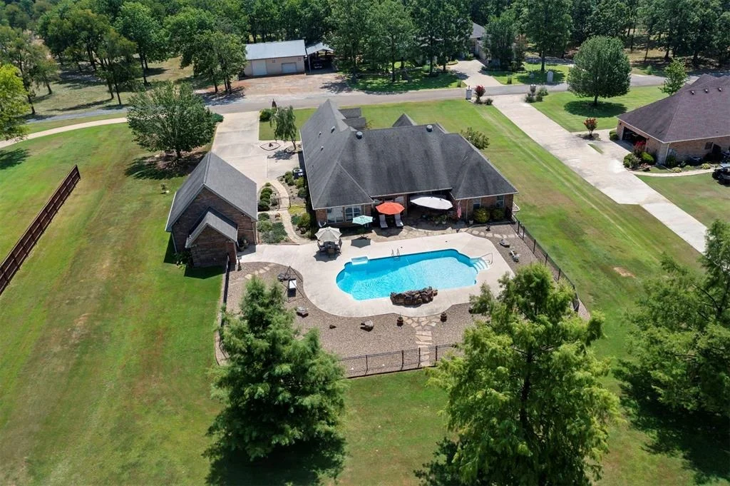 Photo of 803 Oak Brook Drive