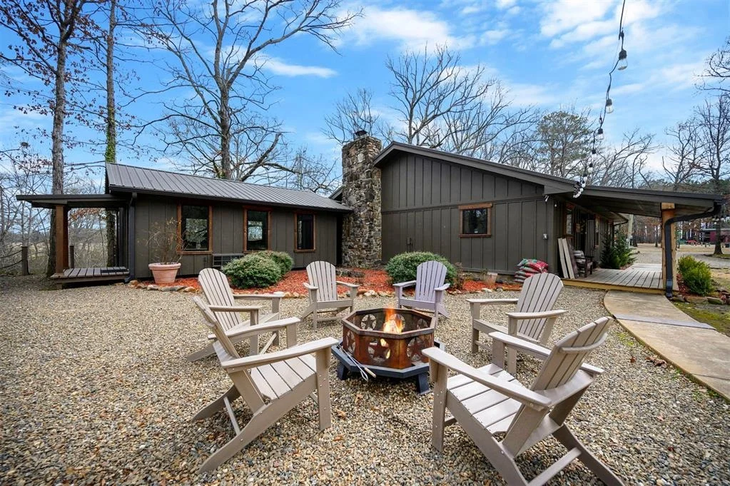 Photo of 732 Red Fox Road