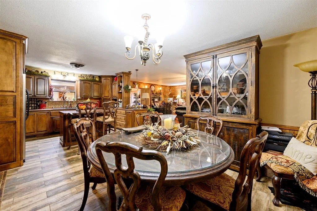 Photo of 2352 Pollard Road