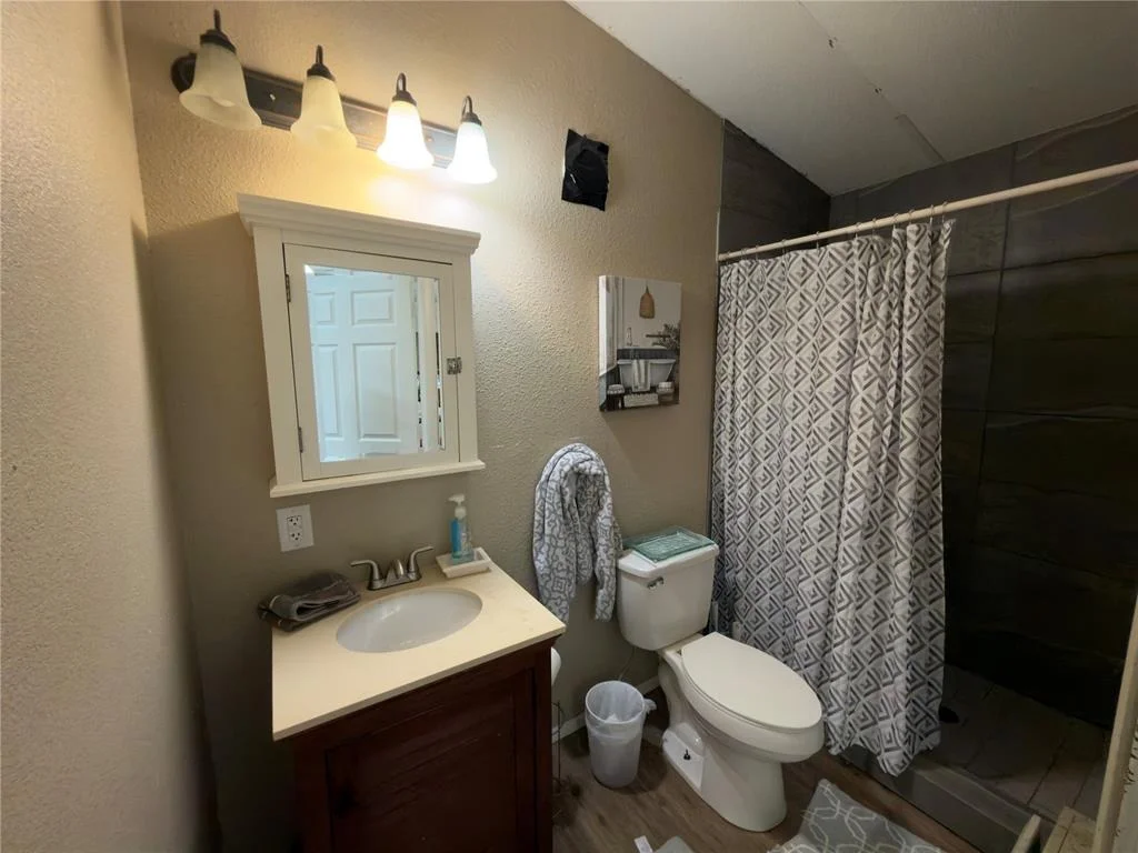 Photo of 100 parkview Court