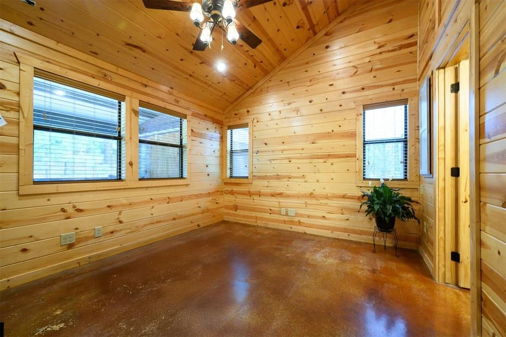 Photo of 315 Banjo Lane