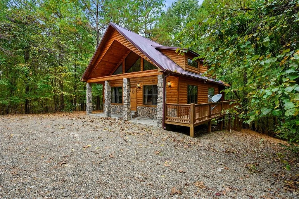 Photo of 625 Deer Creek Trail