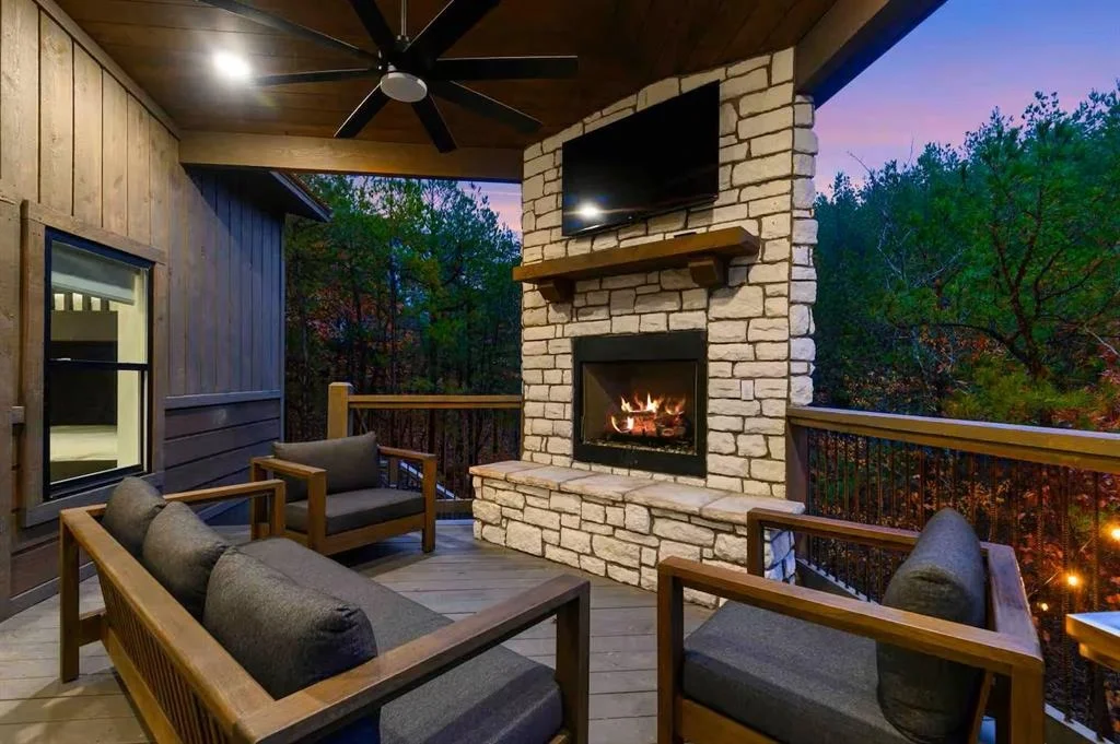 Photo of 836 Timberline Trail