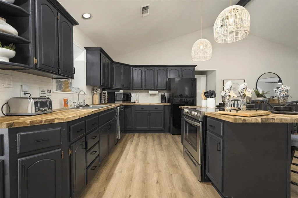 Photo of 2475 Belpine Loop
