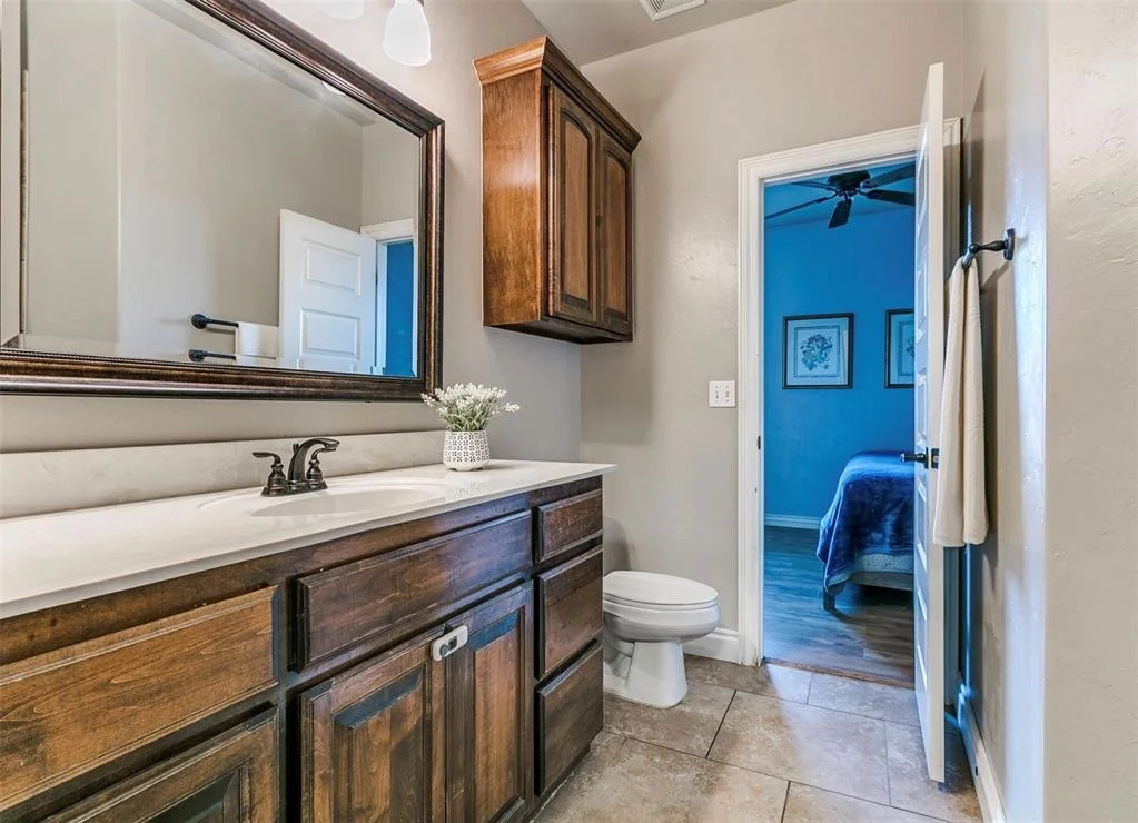 Photo of 307 Summit Bend