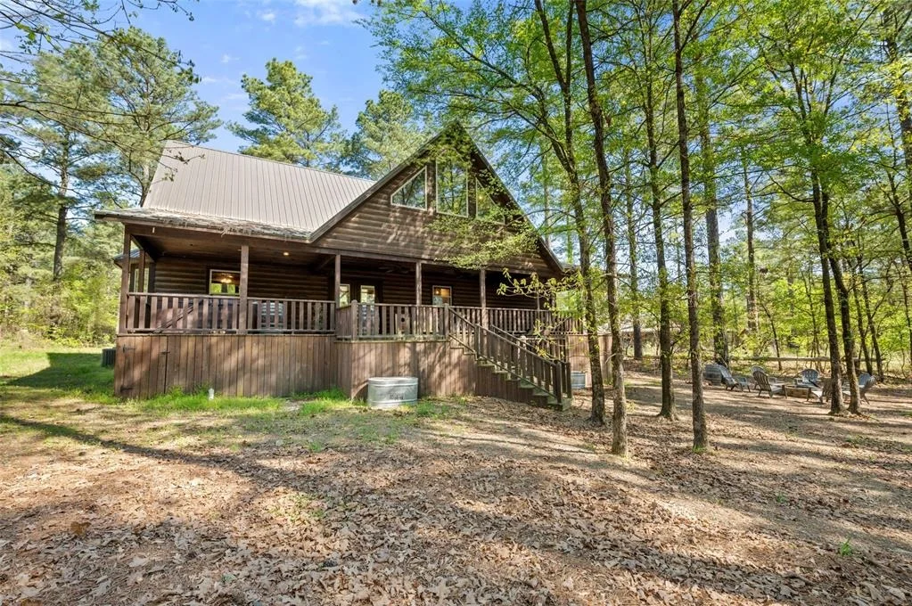 Photo of 136 Scrub Oak Trail