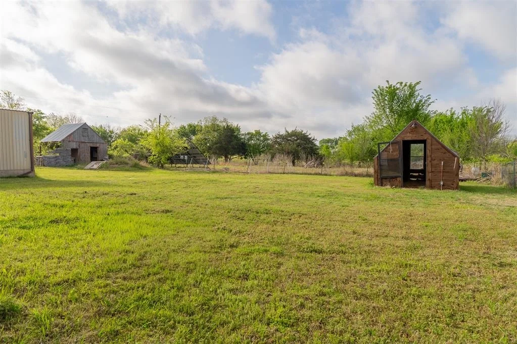 Photo of 5485 Primrose Lane