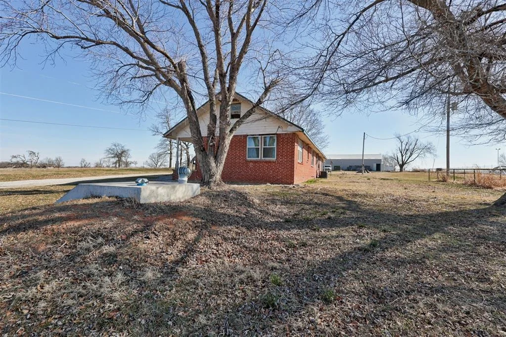 Photo of 18501 Coker Road