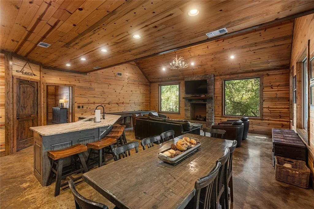 Photo of 322 Oak Stone Lane
