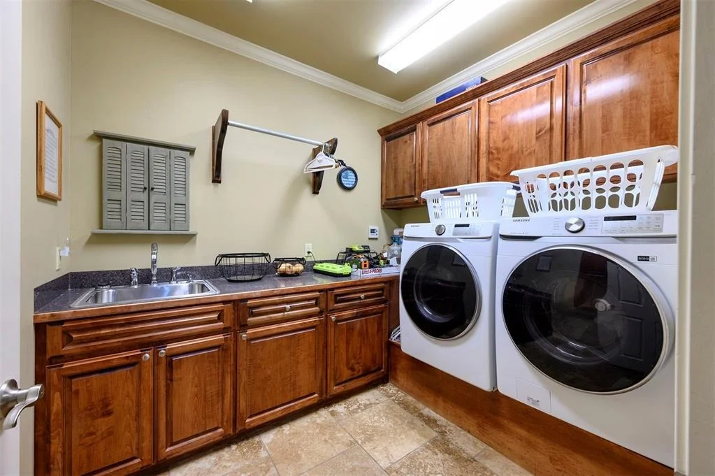 Photo of 803 Oak Brook Drive