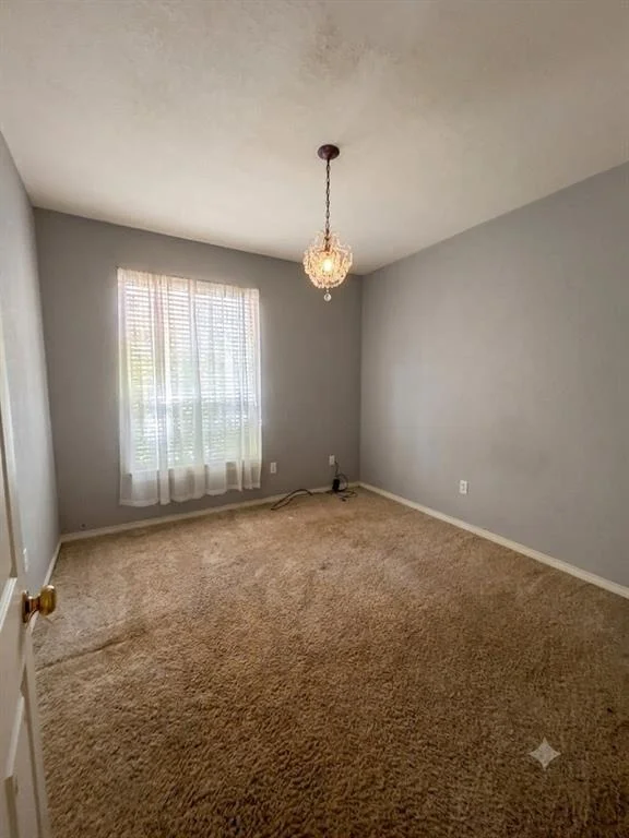 Photo of 1075 N 4285 Road