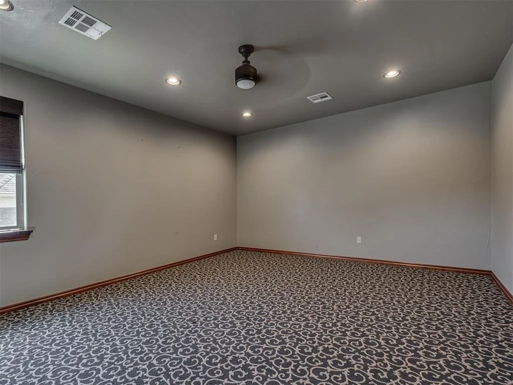 Photo of 12901 Anduin Avenue