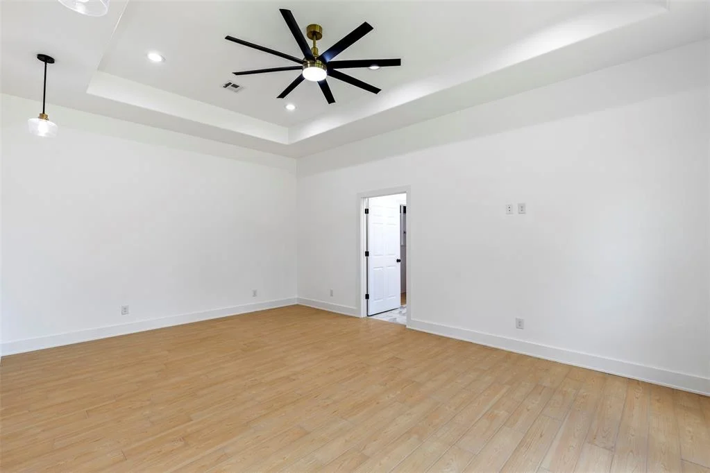 Photo of 2884 Springridge Road