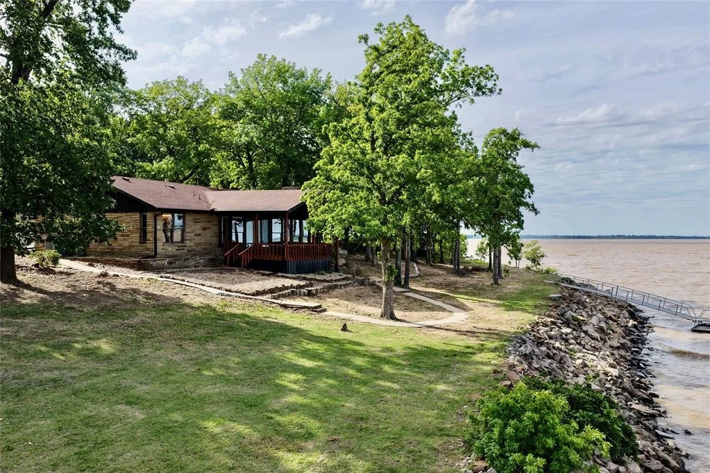Photo of 1888 Quail Drive