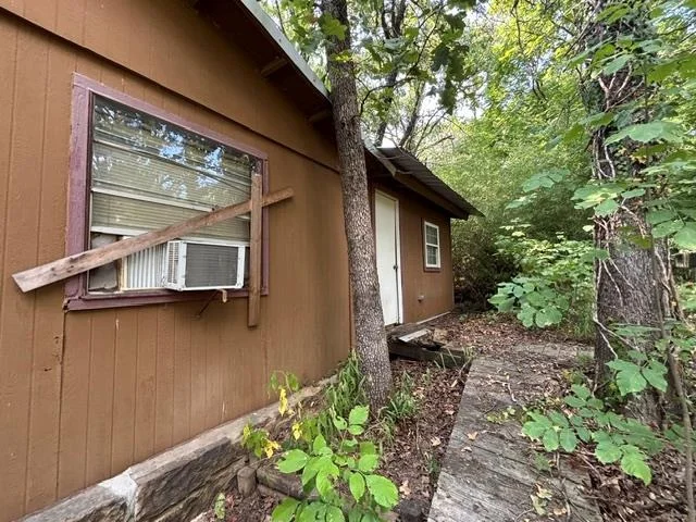Photo of 416959 Cardinal Street