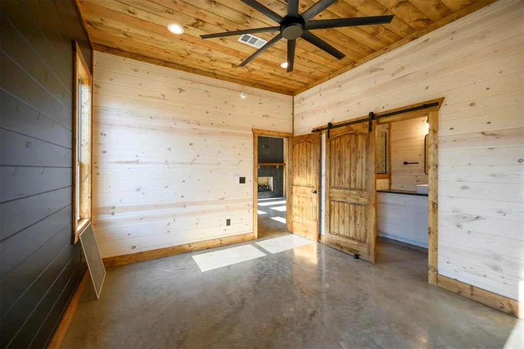 Photo of 1231 Catfish Bay Road