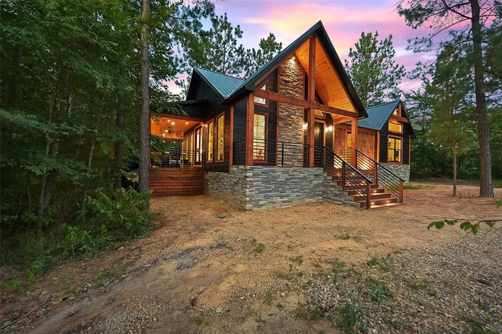 Photo of 42 Hickory Ridge Road