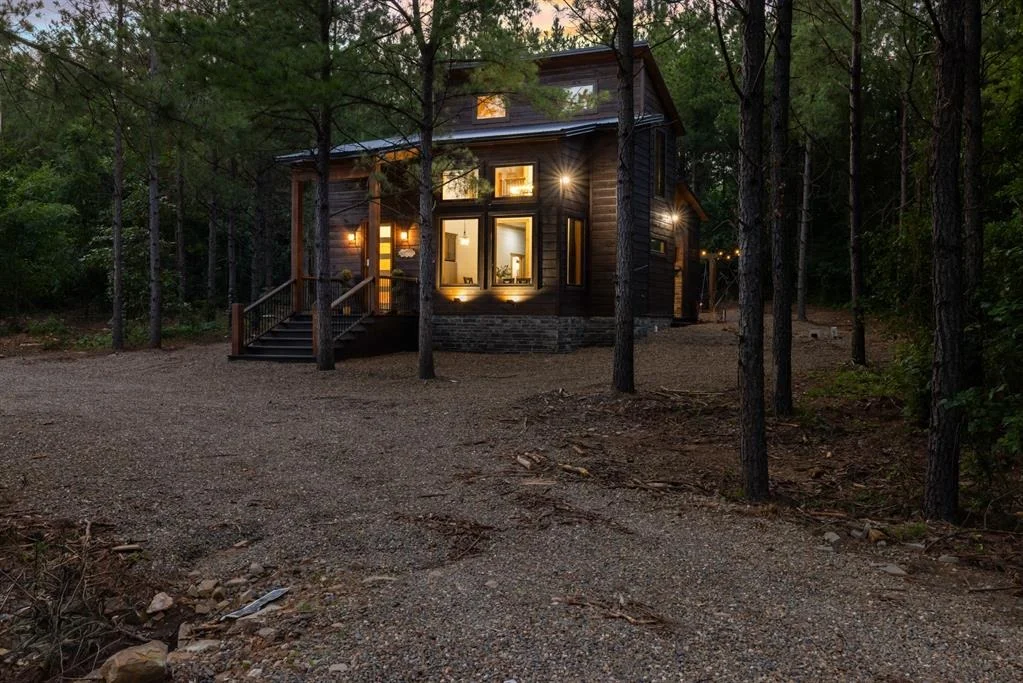 Photo of 70 Shade Tree Trail