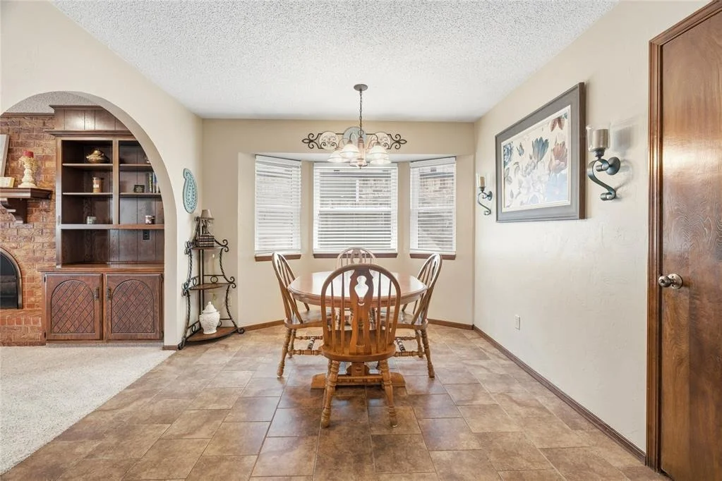 Photo of 305 W Platt Drive