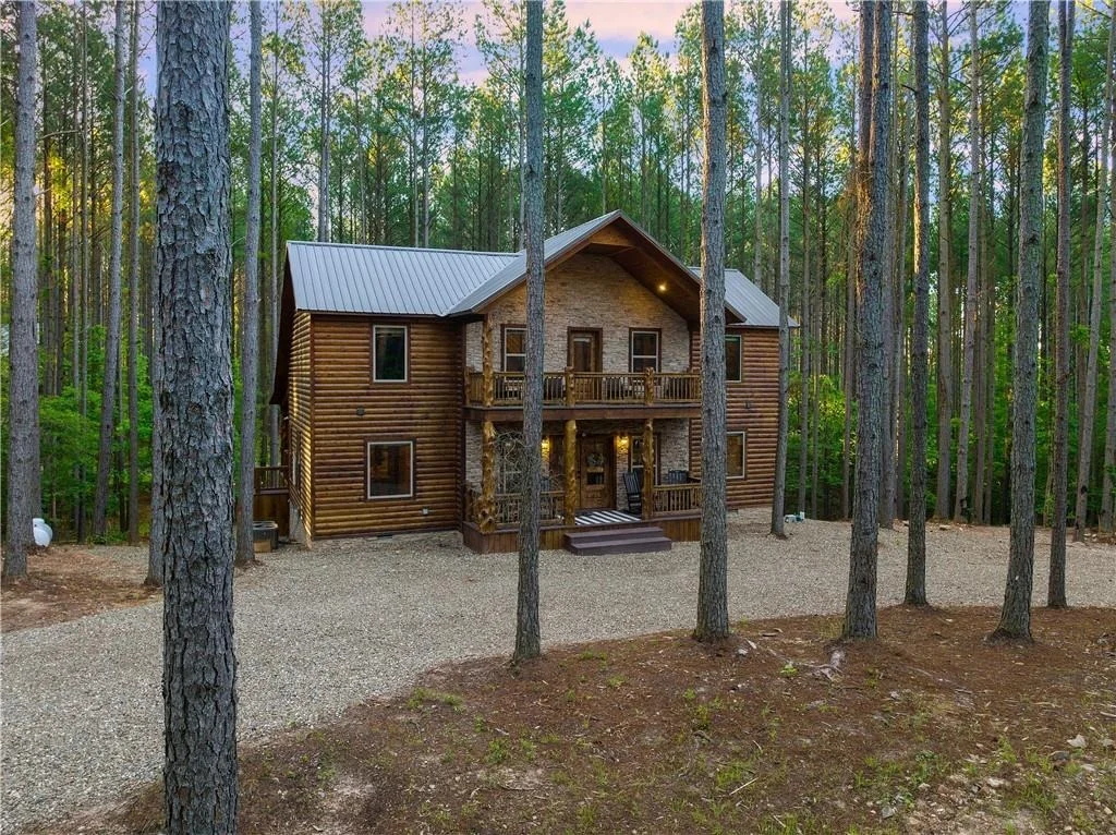 Photo of 70 Pinehurst Lane