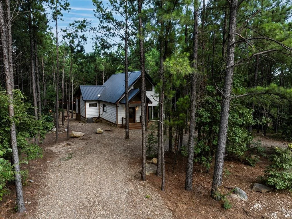 Photo of 72 Bear Pine Trail