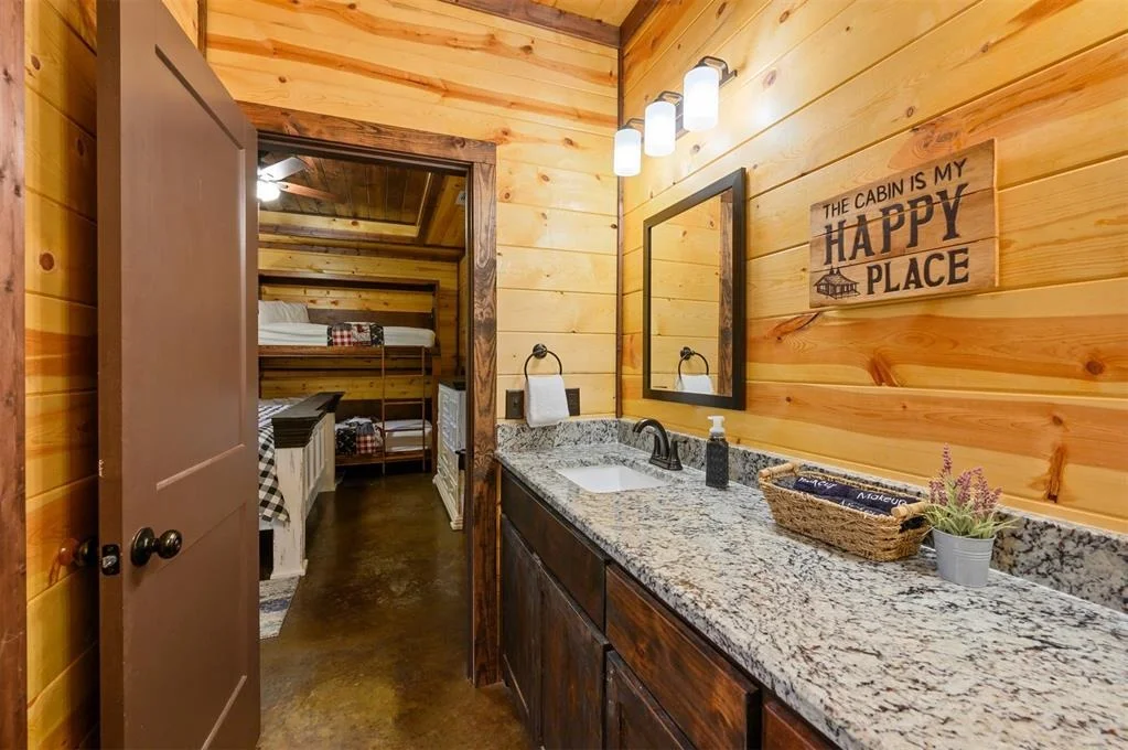 Photo of 252 Apple Ridge Lane