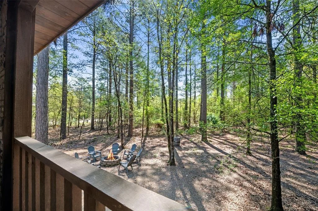Photo of 136 Scrub Oak Trail