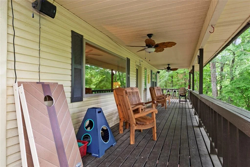 Photo of 868 Red Fox Road