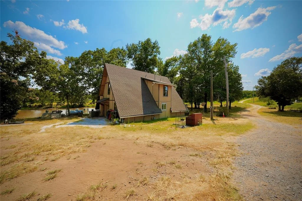 Photo of 52469 W Highway 16