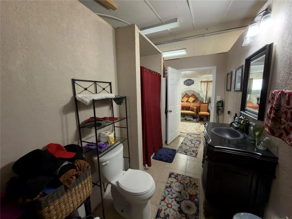 Photo of 100 parkview Court