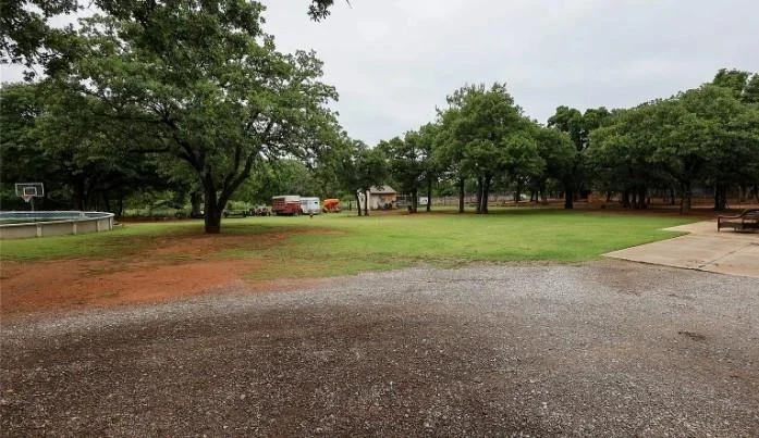 Photo of 27059 Whispering Oaks Drive