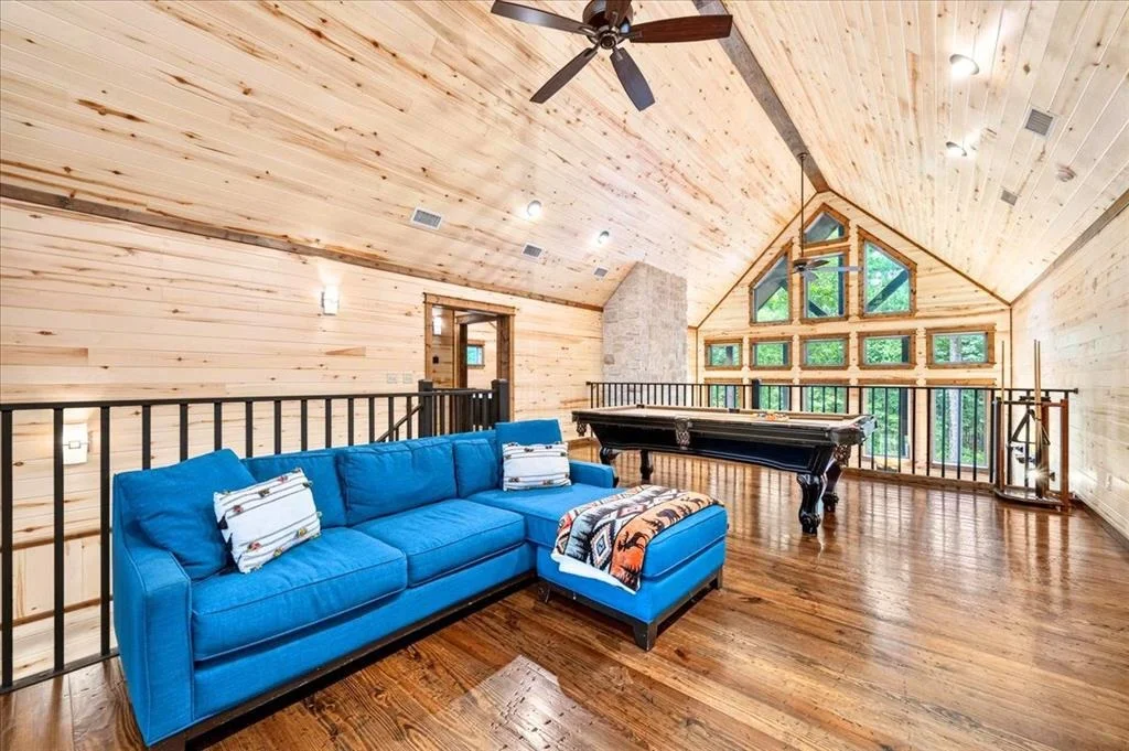 Photo of 32 Hickory Leaf Trail