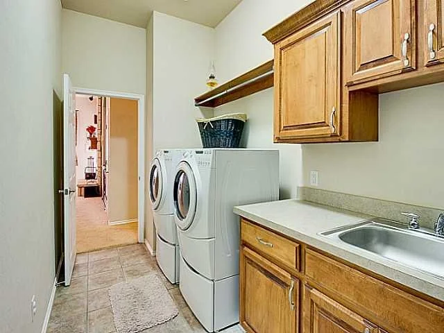 Photo of 4413 Warrington Circle