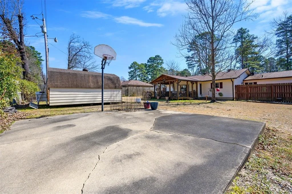 Photo of 908 Circle Drive