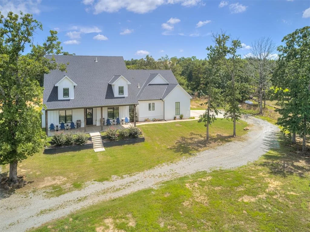 Photo of 135 Dixie Cove