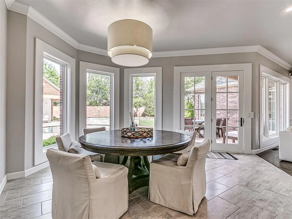 Photo of 18601 Wolf Creek Drive