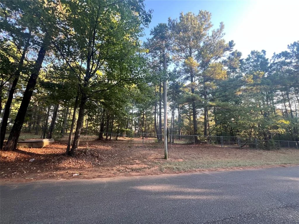 Photo of 191 Lakeside Drive